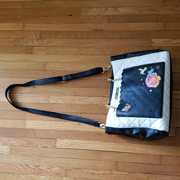 Large Betsey Johnson Bag Convertible  NWOT - Picture 8 of 8